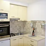 Apartment Ana *