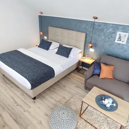 Ana Apartment