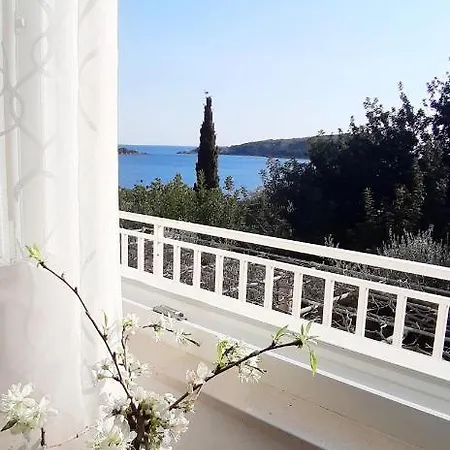 Ana Апартаменты Молунат