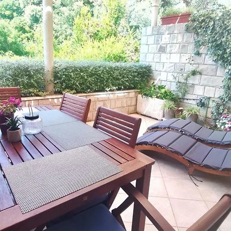 Апартаменты Ana Молунат